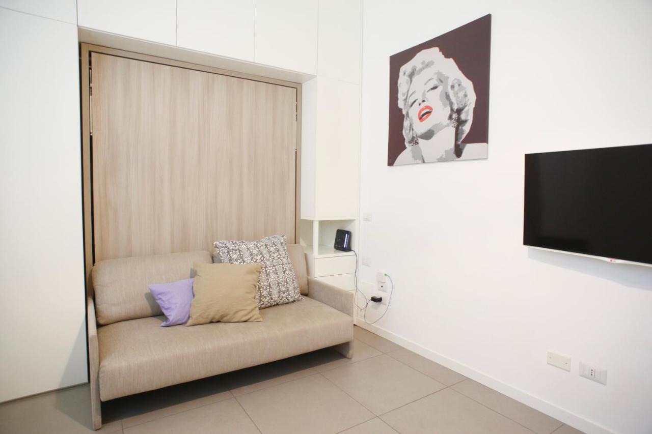 Boutique Home Duomo E Universita Bocconi Milano Esterno foto