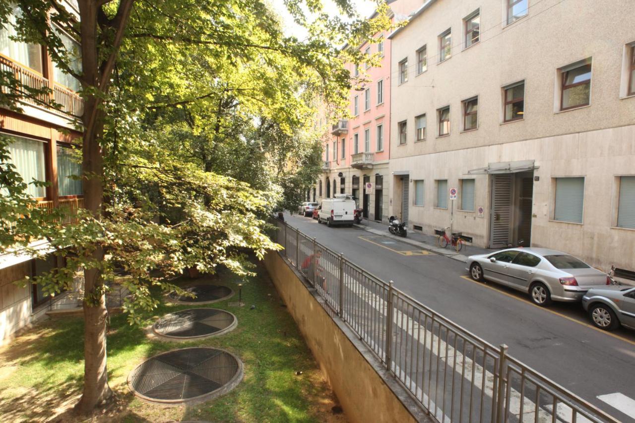 Boutique Home Duomo E Universita Bocconi Milano Esterno foto